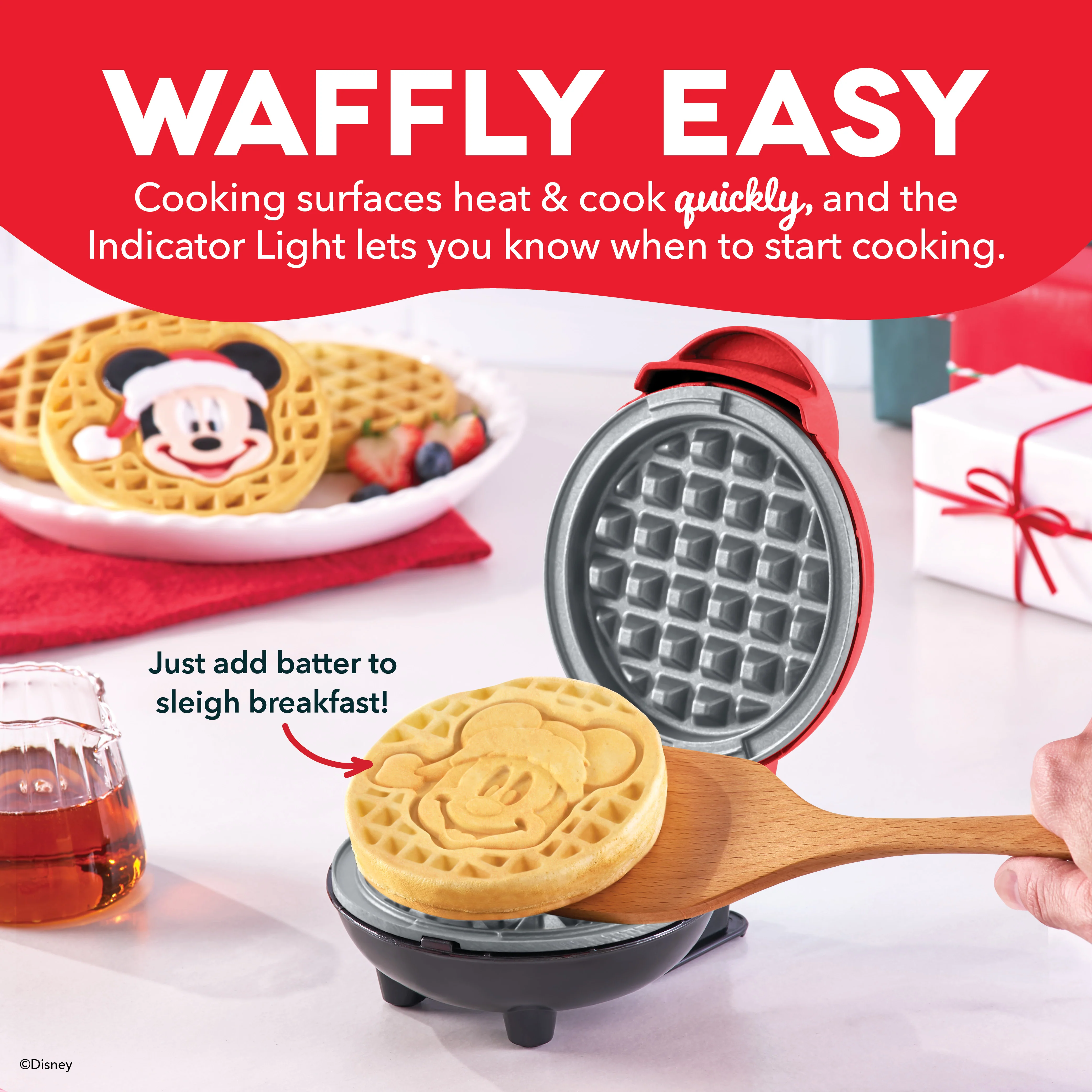 Mickey Mouse Santa Mini Waffle Maker - Image 4