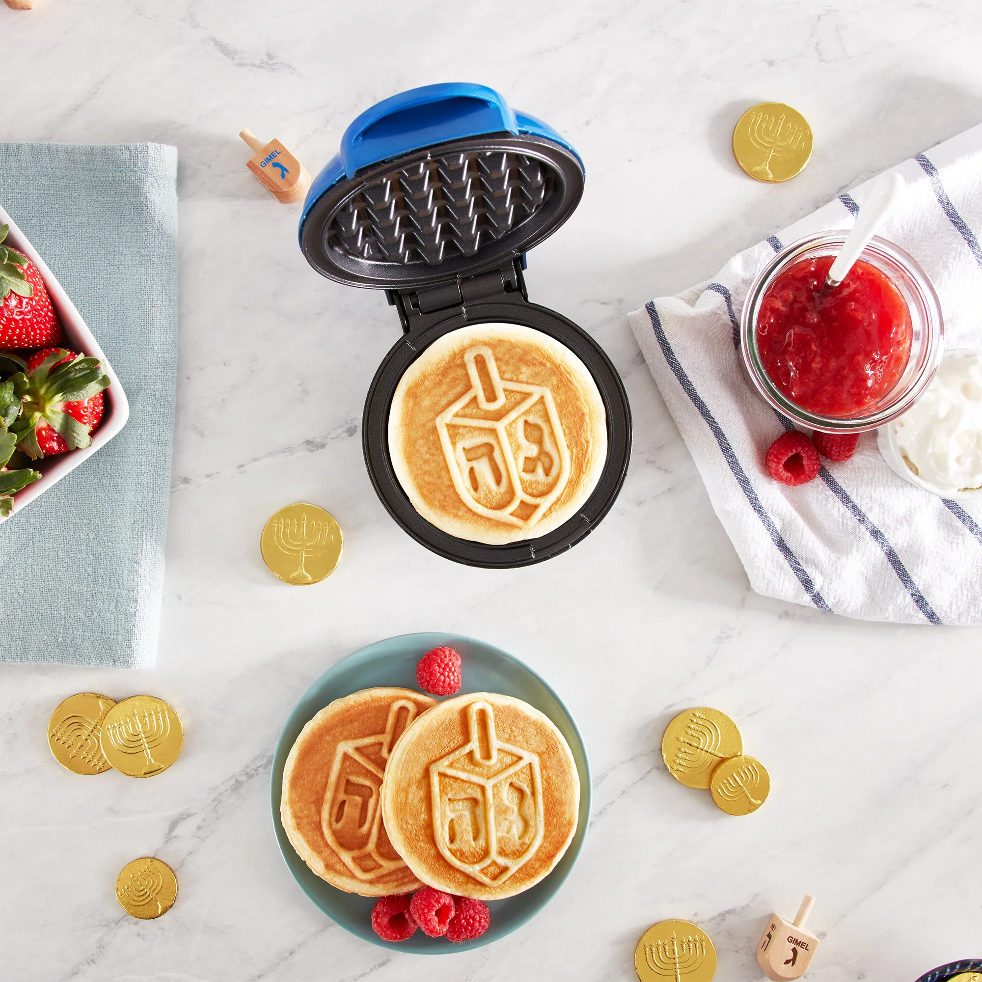 Dreidel Mini Waffle Maker - Image 5