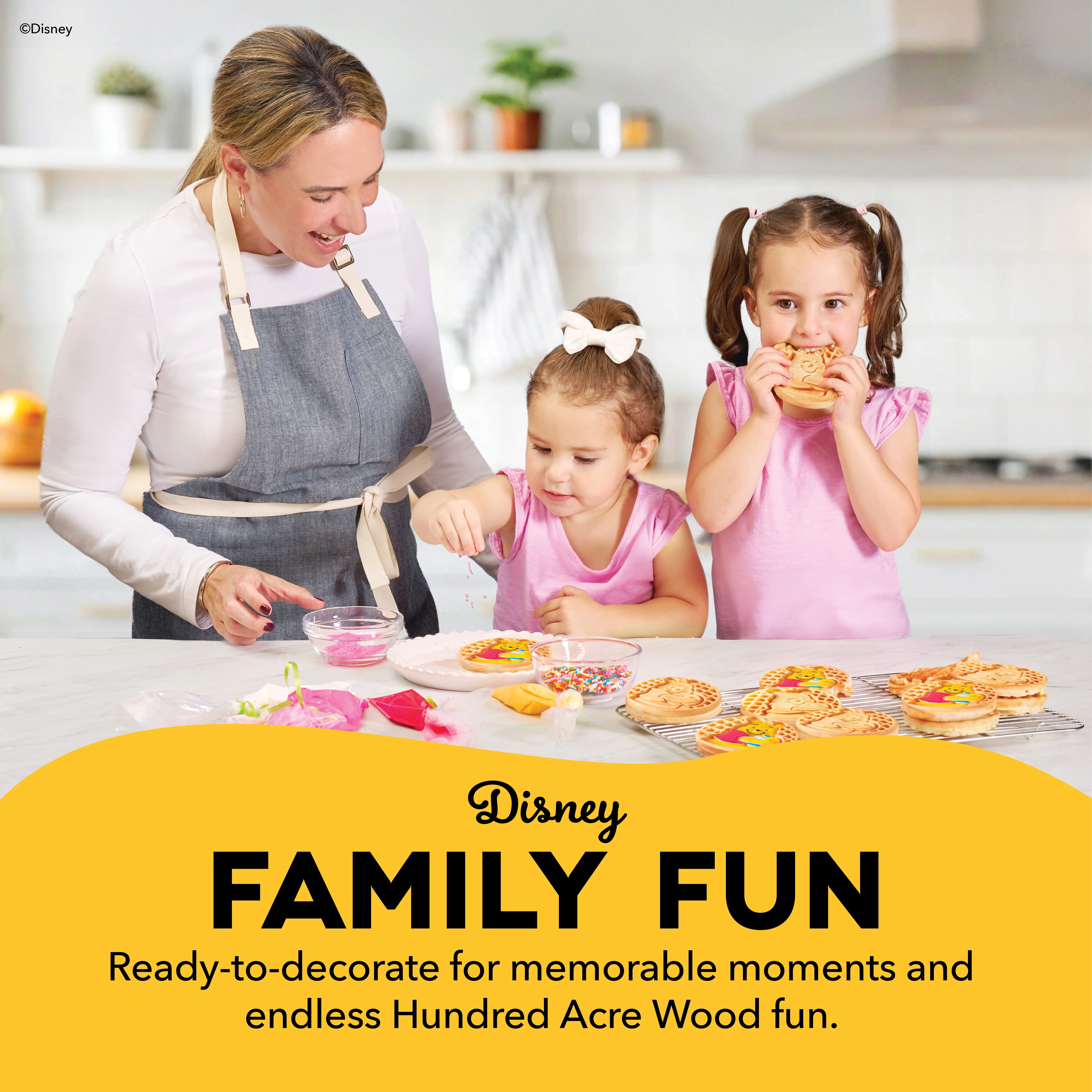 Winnie the Pooh Mini Waffle Maker - Image 3